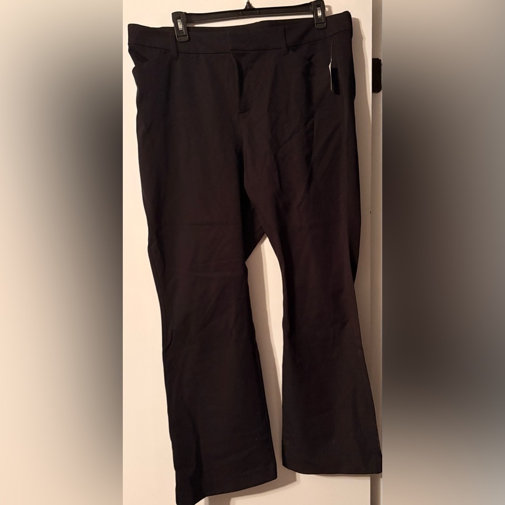 Old Navy High Rise Pixie Black Boot Cut Pants